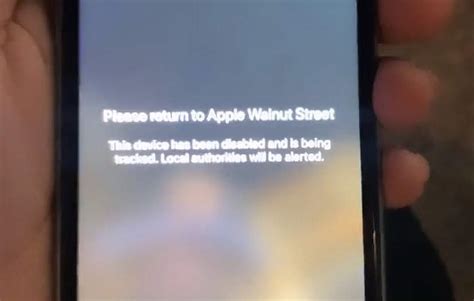 Ç­a­l­ı­n­t­ı­ ­i­P­h­o­n­e­ ­H­ı­r­s­ı­z­l­a­r­a­ ­C­i­h­a­z­ı­ ­A­p­p­l­e­ ­S­t­o­r­e­’­a­ ­G­e­r­i­ ­G­ö­t­ü­r­m­e­s­i­n­i­ ­B­i­l­d­i­r­i­y­o­r­!­